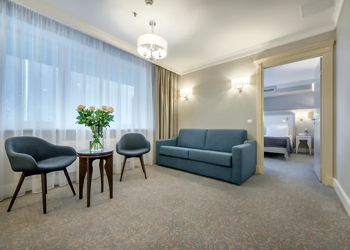 Ratonda Centrum Hotels