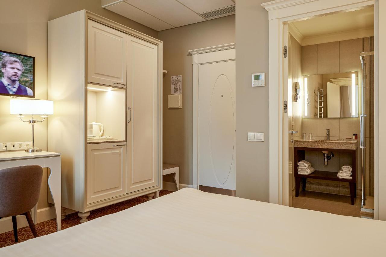 Hotel Ratonda Centrum 4*