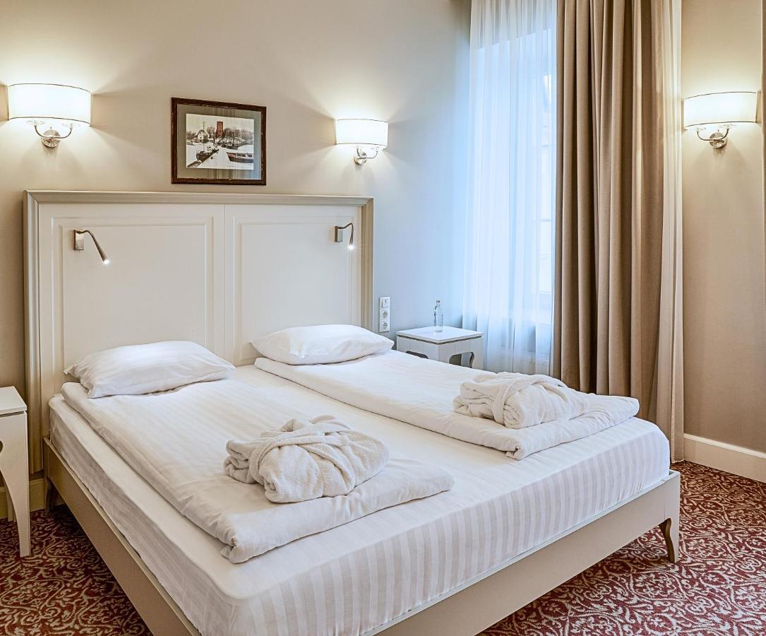 Hotel Ratonda Centrum 4*